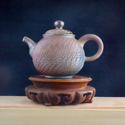 Sculptor Teapot - Handmade &amp; Wood Fired