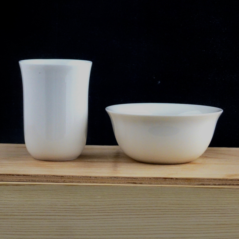 Traditional Gong Fu Cha Tasting and Smelling Teacup