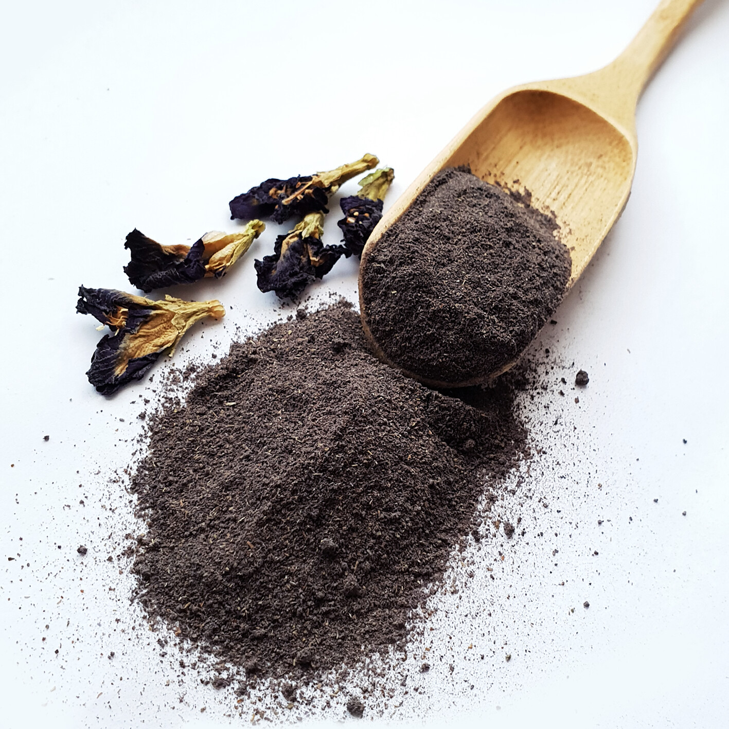 Blue Butterfly Pea Flower Powder - Easy to use natural colorant